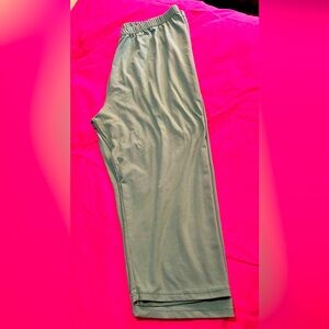 3x-5X capris leggings depot dusty blue